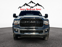 PLENTY OF OPTIONS ON THIS TRUCK INCLUDING HEATED CLOTH SEATS, MAX TOW PACKAGE, POWER TAKE OFF GROUP,... (image 5)