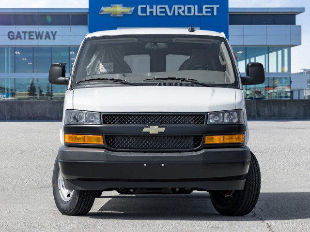 2025 Chevrolet Express 2500 Work Van in Cars & Trucks in Mississauga / Peel Region - Image 2