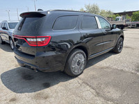 TIRES: 265/50R20 ALL-SEASON PERFORMANCE,ENGINE: 5.7L HEMI VVT V8 W/MDS (STD),WHEELS: 20 X 8 BLACK NO... (image 4)