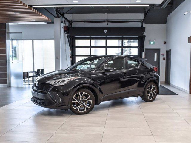 2020 Toyota C-HR XLE Premium in Cars & Trucks in Calgary - Image 2