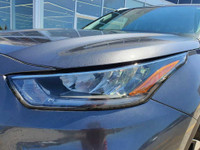 Check out this 2024 Toyota Highlander Hybrid XLE AWD with 49,589 KMS, finished in a sleek Grey exter... (image 6)