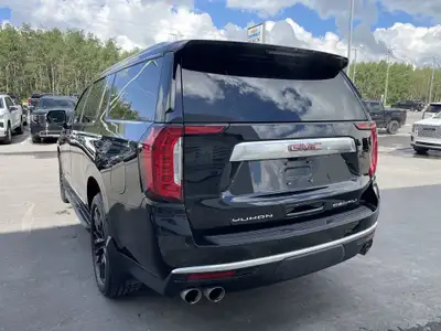 2022 GMC Yukon XL Denali, View more