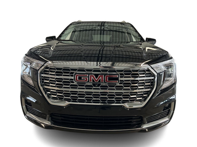 2023 GMC Terrain Denali in Cars & Trucks in City of Montréal - Image 4