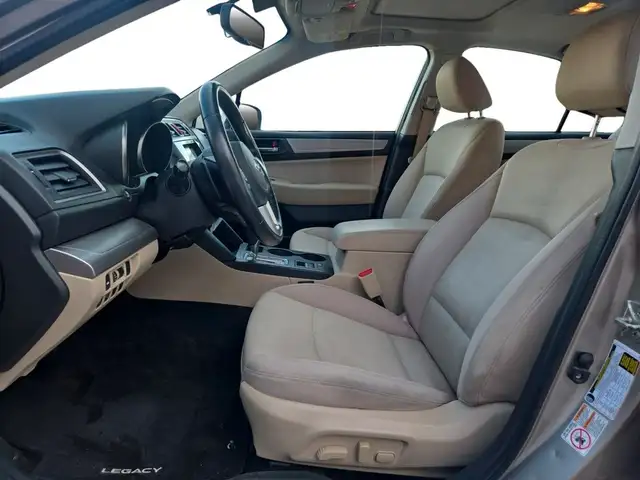 2015 Subaru Legacy CVT 3.6R w-Touring Pkg Backup Camera Sunroof in Cars & Trucks in Calgary - Image 13