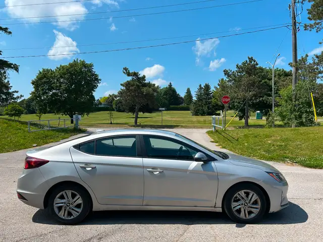 2020 Hyundai Elantra Preferred in Cars & Trucks in Markham / York Region - Image 7
