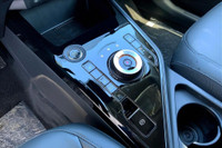 1.6l Gdi, Uvo, Rearview Camera, Heated Front Seats, Wireless Phone Charger, Sunroof, 16 Inch Alloy W... (image 6)