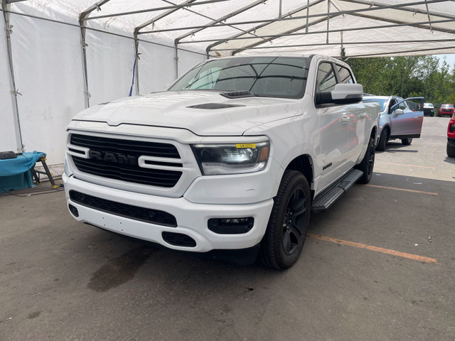 2023 Ram 1500 SPORT LEVEL 2 CREW 4X4 *NAV 12 PO* SIÈGES VENTIL in Cars & Trucks in Laurentides