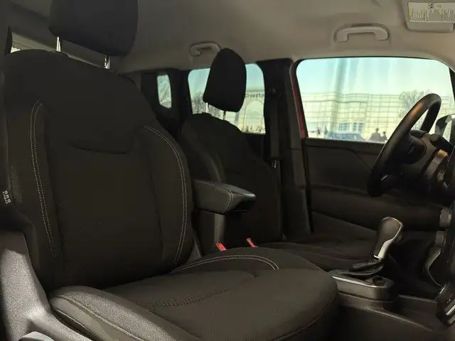 2023 Jeep Renegade North | Heated Seats in Cars & Trucks in Edmonton - Image 26