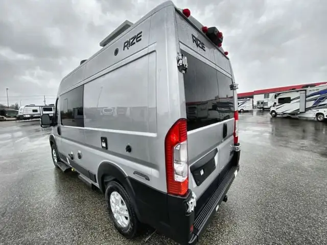 2025 Thor Rize 18M in RVs & Motorhomes in Abbotsford - Image 14