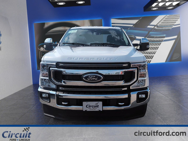 Ford Super Duty F-250 SRW XLT cabine 6 places 4RM caisse de 6,75 in Cars & Trucks in City of Montréal - Image 2