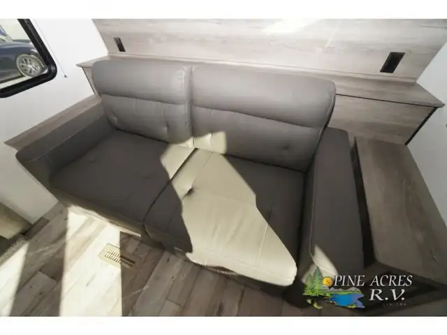 2023 KZ Sportsmen 363FL in Travel Trailers & Campers in Truro - Image 12