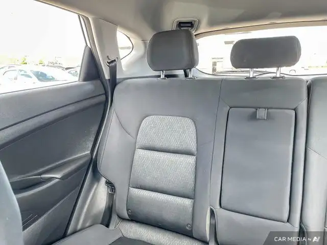 2018 Hyundai Tucson Premium | AWD | Heated Rear Seating in Cars & Trucks in Grande Prairie - Image 14