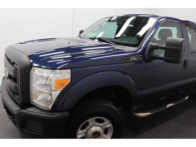 2015 Ford F-250 SUPER DUTY, 6.2L V8, DEMARREUR, BLUETOOTH in Cars & Trucks in Longueuil / South Shore - Image 3