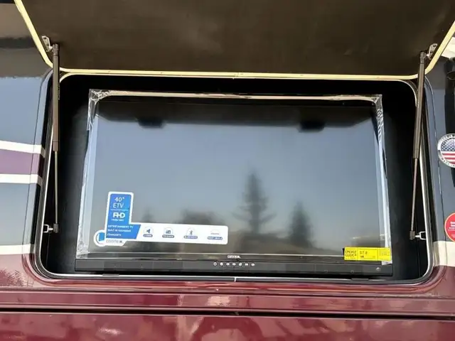 2023 Coachmen RV Sportscoach SRS 365RB in RVs & Motorhomes in Abbotsford - Image 16