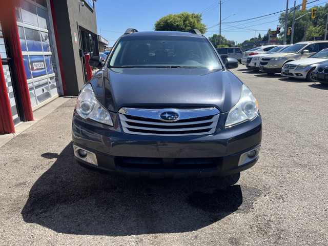 2012 Subaru Outback 3.6R w/Limited & Nav Pkg in Cars & Trucks in Kitchener / Waterloo - Image 2