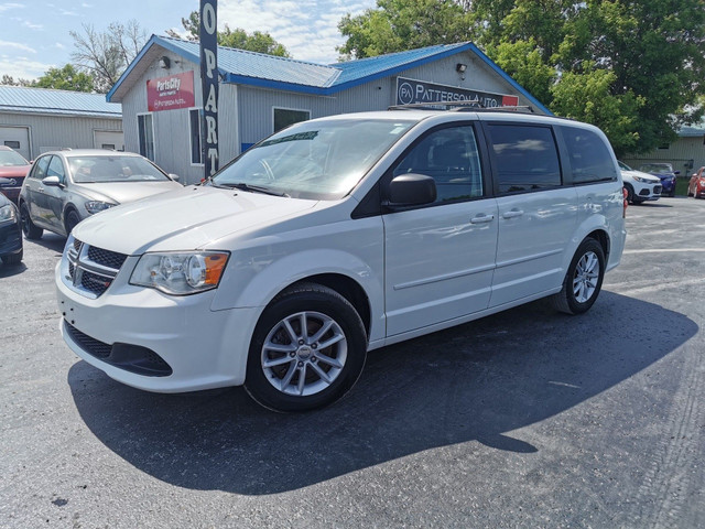 2017 Dodge Grand Caravan SE in Cars & Trucks in Belleville
