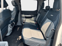 STUNNING UNIT..!! 900A LIMITED PACKAGE, PANORAMIC SUNROOF, POWER RUNNING BOARDS, LIMITED LEATHER SEA... (image 6)