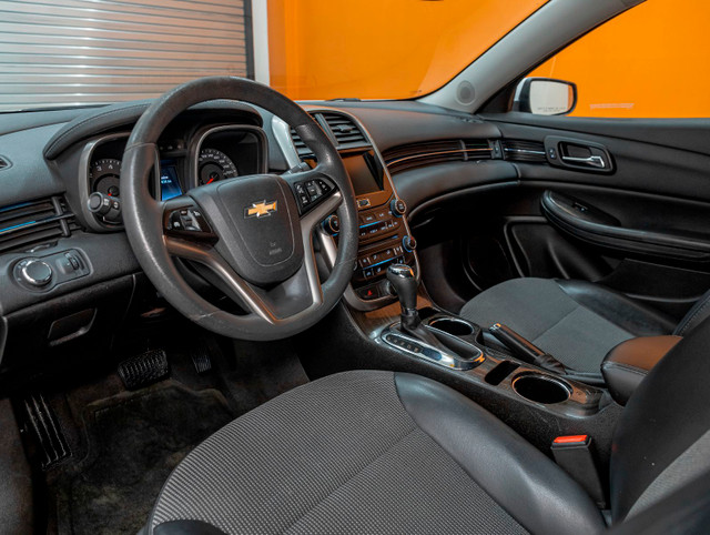 2015 Chevrolet Malibu LT AUTOMATIQUE *BLUETOOTH* A/C *SIEGES ELE in Cars & Trucks in Laurentides - Image 4