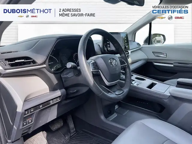 2021 Toyota Sienna XLE AWD, 2.5L, MINI-VAN, 7 PASSAGERS !!! RARE in Cars & Trucks in Victoriaville - Image 24