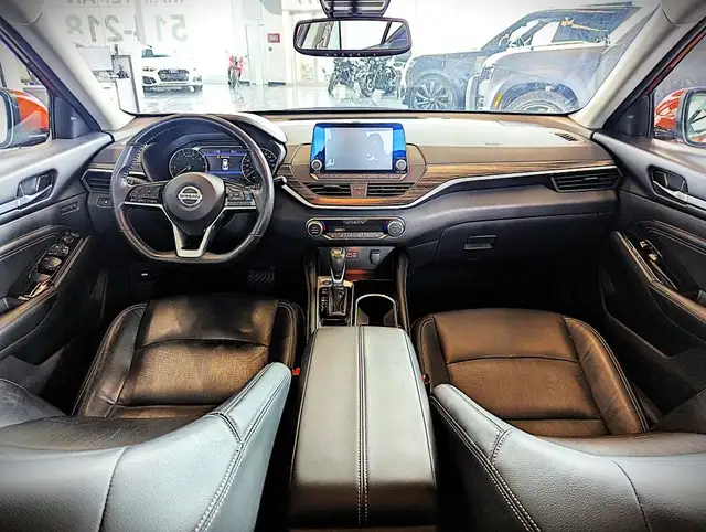 2022 Nissan Altima 2.5 Platinum AWD in Cars & Trucks in City of Montréal - Image 26