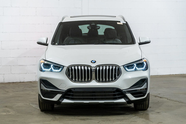 2020 BMW X1 xDrive28i | Premium | Toit panoramique | Accès in Cars & Trucks in City of Montréal - Image 3