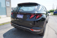 SAFETY INCLUDED 19 SERVICE RECORDS LOCAL ONTARIO CAR Very Clean Hyundai Tucson 2.5L 4Cyl AWD with Au... (image 5)