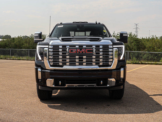 2025 GMC Sierra 3500HD Denali in Cars & Trucks in Strathcona County - Image 3