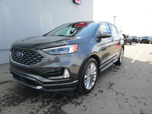2020 Ford Edge Titanium **INCLUDES 1 YEAR OR 20,000 KM POWERTRAIN WARRANTY**