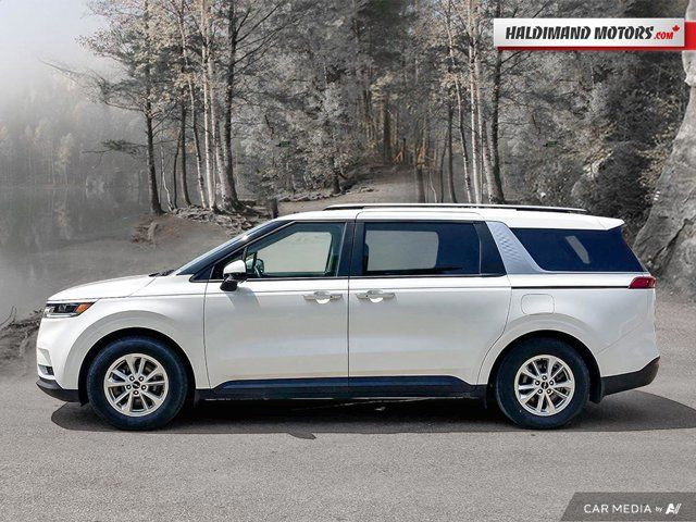 2024 Kia Carnival LX in Cars & Trucks in Hamilton - Image 2