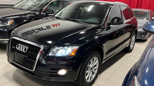 2010 Audi Q5 Premium in Cars & Trucks in Laval / North Shore