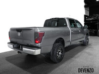 2017 Nissan Titan XD SV Crew Cab 4WD Turbo Diesel Cummins 5.0L, Carfax Certified, No Accidents, Loca... (image 2)