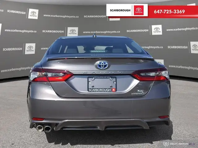 2024 Toyota Camry Hybrid SE Auto | Sunroof | Alloys | in Cars & Trucks in City of Toronto - Image 6