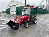 2018 MAHINDRA EMax 25S 25hp Cab Loader Only 83 Hrs