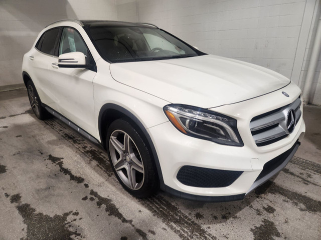 2017 Mercedes-Benz GLA GLA 250 4Matic AMG Package Toit Panoramiq in Cars & Trucks in Laval / North Shore