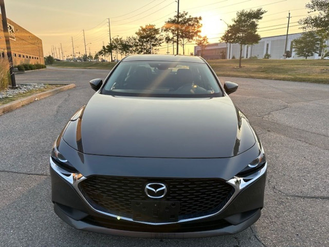 2019 Mazda Mazda3 GX Automatic Blind spot Clean Carfax Certified in Cars & Trucks in Mississauga / Peel Region - Image 3