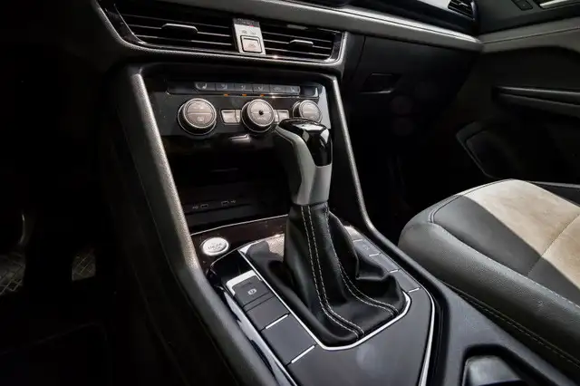 2024 Volkswagen Taos Comfortline • SUNROOF • HEATED SEATS in Cars & Trucks in Ottawa - Image 27