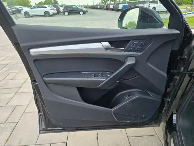 2023 Audi Q5 dans Autos et camions dans Ottawa - Image 10