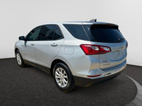 Offering excellent driving manners, this Chevrolet Equinox is SILVER in color and is equipped with a... (image 2)
