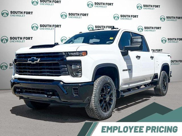 2025 Chevrolet Silverado 2500HD Custom 4WD Crew Cab | Dark in Cars & Trucks in Strathcona County