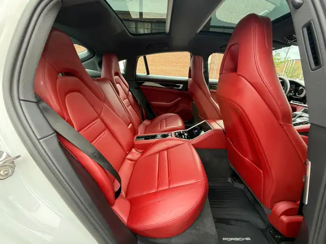 2020 Porsche Panamera 10 YEAR EDITION | NO ACCIDENT | SOFT CLOSE in Cars & Trucks in City of Toronto - Image 47