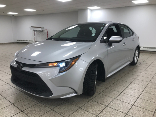 2022 Toyota Corolla LE in Cars & Trucks in Calgary - Image 2