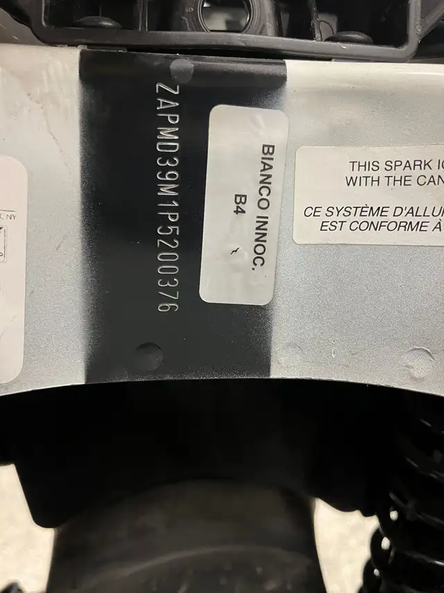 2023 Vespa GTS Super HPE 300 ABS - V5855 - -No Payments for 1 Ye in Scooters & Pocket Bikes in Markham / York Region - Image 17