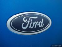 This 2021 Ford Escape Titanium Hybrid boasts a fuel-efficient 2.5L Atkinson Cycle I-4 Hybrid engine,... (image 8)