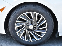 2022 Hyundai Sonata Hybrid Luxury, Efficiency & Style! Stand Out in Sophistication This stunning 202... (image 5)