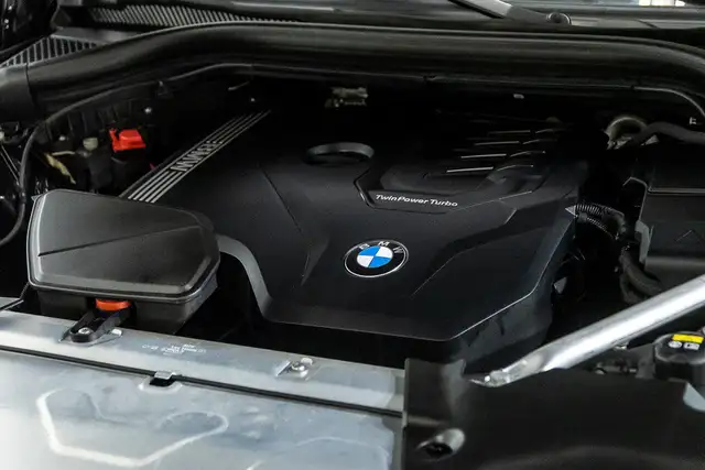 2021 BMW X3 xDrive30i | M Sport | M Sport | Feux de brouillard in Cars & Trucks in City of Montréal - Image 10
