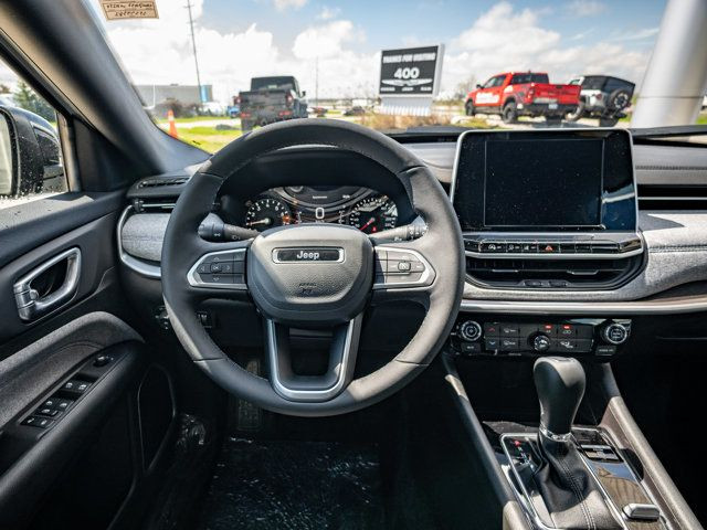 2025 Jeep Compass North in Cars & Trucks in Barrie - Image 2
