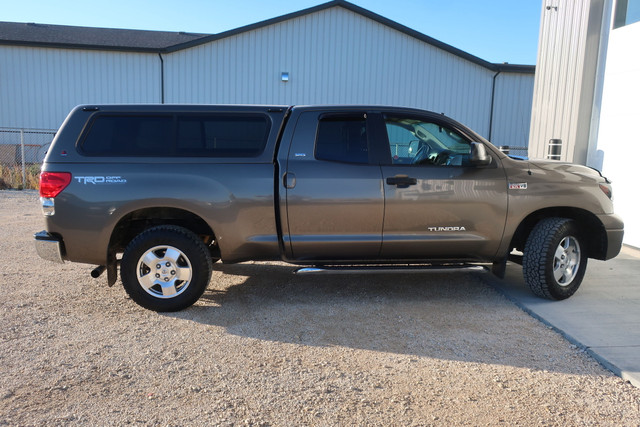2007 Toyota Tundra SOLD  SR5  4x4  Double Cab with matching Lear in Cars & Trucks in Winnipeg - Image 2