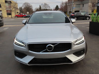 T6 V60 WAGON - 100% CANADIAN VEHICLE Visit Our Website @ EliteLuxuryMotors.ca Please note that 30% o... (image 2)