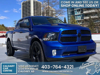 2019 Ram 1500 Classic EXPRESS CREW 4X4 HEMI 5.7L $219B/W /w Back