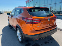 2020 NISSAN QASHQAI SV | AWD | ACCIDENT FREE CARFAX | ONE OWNER | REMOTE START | HEATED STEERING WHE... (image 3)